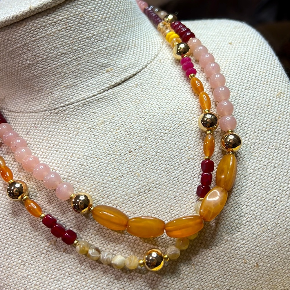 NWT LOFT Beaded Necklace - Picture 2 of 4